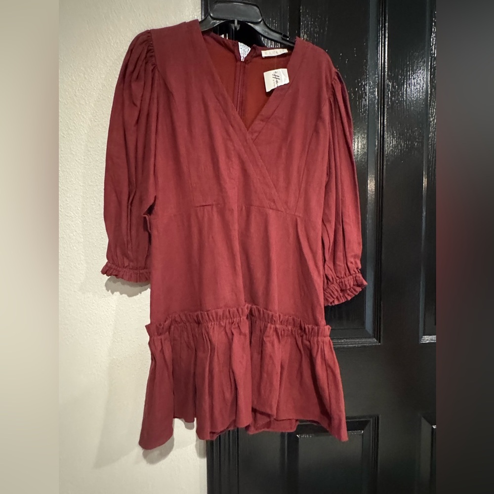Chic Burgundy Midi Dress